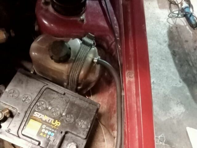 Червоний ВАЗ 2109, об'ємом двигуна 1.3 л та пробігом 256 тис. км за 1198 $, фото 3 на Automoto.ua