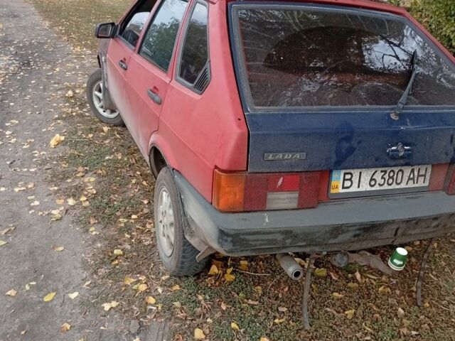 Красный ВАЗ 2109, объемом двигателя 1 л и пробегом 1000 тыс. км за 652 $, фото 3 на Automoto.ua