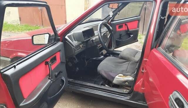 Красный ВАЗ 2109, объемом двигателя 0 л и пробегом 258 тыс. км за 700 $, фото 3 на Automoto.ua