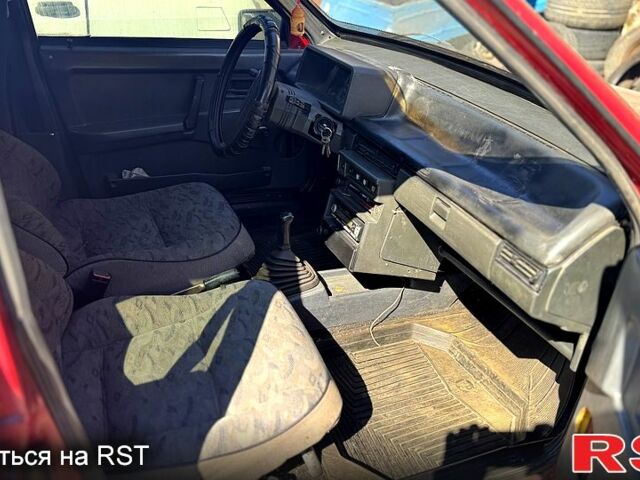 Червоний ВАЗ 2109, об'ємом двигуна 1.5 л та пробігом 143 тис. км за 550 $, фото 5 на Automoto.ua