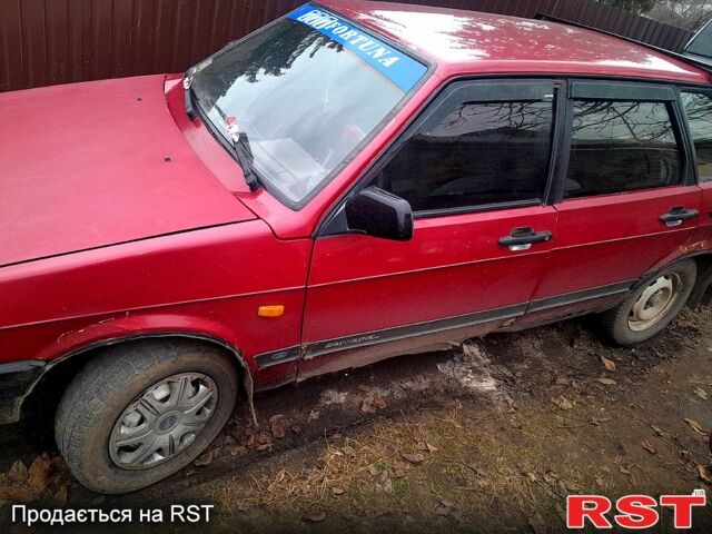 Красный ВАЗ 2109, объемом двигателя 15 л и пробегом 0 тыс. км за 650 $, фото 1 на Automoto.ua