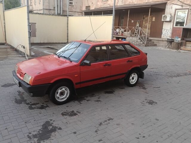 Красный ВАЗ 2109, объемом двигателя 1.3 л и пробегом 1 тыс. км за 958 $, фото 1 на Automoto.ua