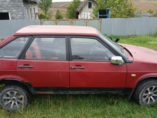 Красный ВАЗ 2109, объемом двигателя 1.5 л и пробегом 100 тыс. км за 600 $, фото 5 на Automoto.ua