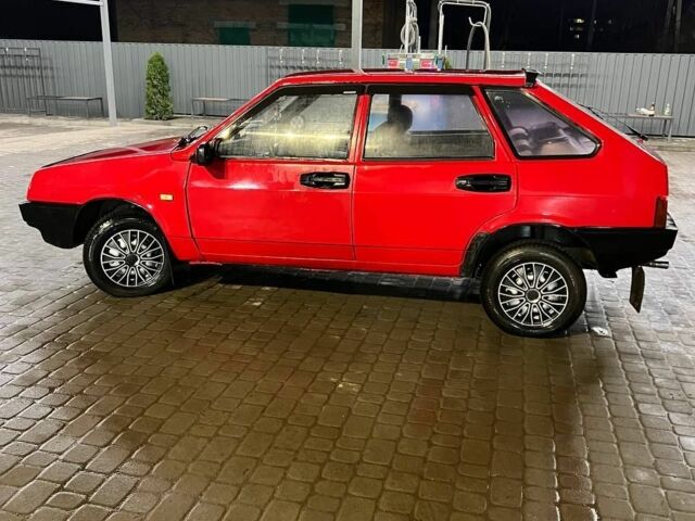 Красный ВАЗ 2109, объемом двигателя 1.5 л и пробегом 8 тыс. км за 1500 $, фото 1 на Automoto.ua