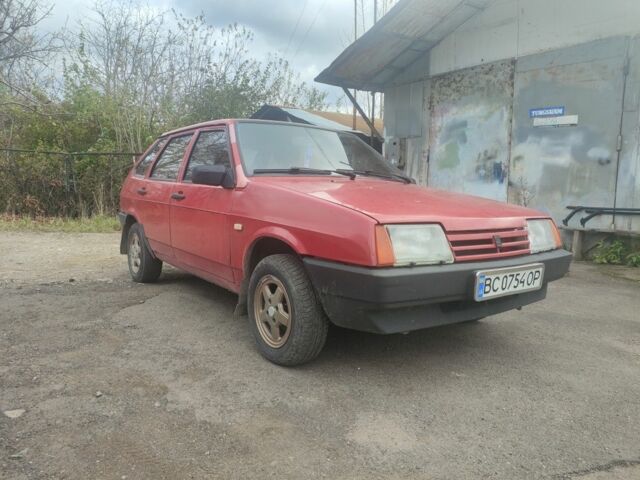 ВАЗ 2109 1995 у Дрогобичі на Automoto.ua Червоний ВАЗ 2109, об'ємом двигуна 1.5 л та пробігом 150 тис. км за 650 $, фото 2 на Automoto.ua