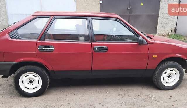 Красный ВАЗ 2109, объемом двигателя 0 л и пробегом 258 тыс. км за 700 $, фото 6 на Automoto.ua