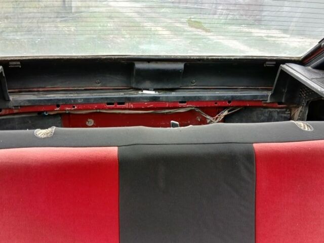 Красный ВАЗ 2109, объемом двигателя 1.5 л и пробегом 100 тыс. км за 600 $, фото 2 на Automoto.ua