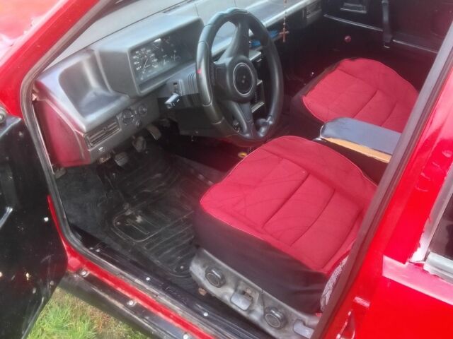 Червоний ВАЗ 2109, об'ємом двигуна 1.5 л та пробігом 1000 тис. км за 715 $, фото 4 на Automoto.ua