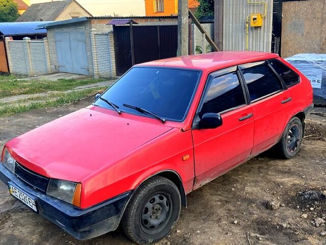 Червоний ВАЗ 2109, об'ємом двигуна 1.5 л та пробігом 300 тис. км за 999 $, фото 2 на Automoto.ua