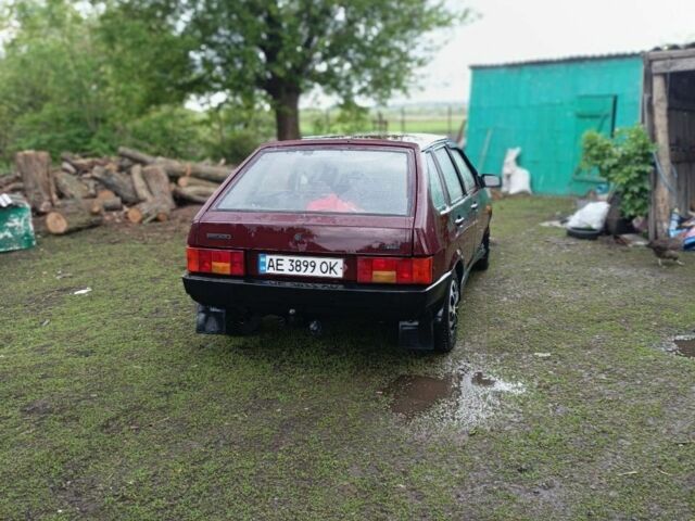 Красный ВАЗ 2109, объемом двигателя 0 л и пробегом 280 тыс. км за 948 $, фото 6 на Automoto.ua