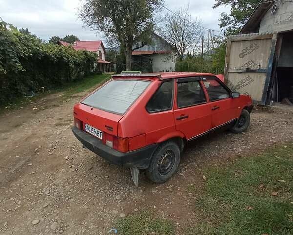 Красный ВАЗ 2109, объемом двигателя 1.3 л и пробегом 380 тыс. км за 850 $, фото 3 на Automoto.ua