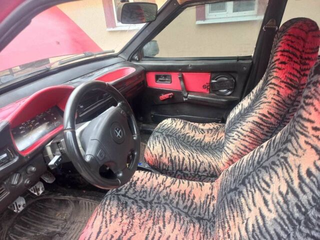 Красный ВАЗ 2109, объемом двигателя 1.5 л и пробегом 240 тыс. км за 700 $, фото 4 на Automoto.ua