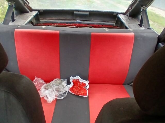 Красный ВАЗ 2109, объемом двигателя 1.5 л и пробегом 100 тыс. км за 600 $, фото 1 на Automoto.ua