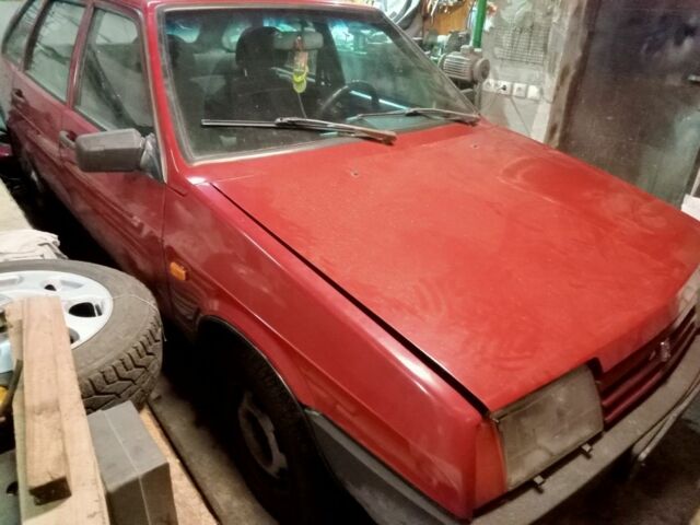 Червоний ВАЗ 2109, об'ємом двигуна 1.3 л та пробігом 256 тис. км за 1198 $, фото 1 на Automoto.ua