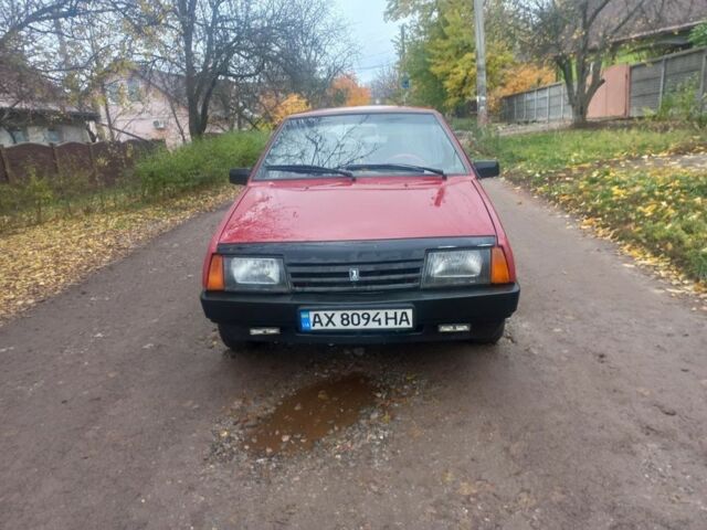 Красный ВАЗ 2109, объемом двигателя 1.5 л и пробегом 200 тыс. км за 1300 $, фото 2 на Automoto.ua