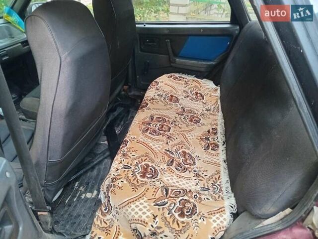 ВАЗ 2109 1996 в Николаеве на Automoto.ua Красный ВАЗ 2109, объемом двигателя 1.6 л и пробегом 320 тыс. км за 1186 $, фото 3 на Automoto.ua