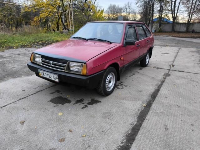 Красный ВАЗ 2109, объемом двигателя 1.3 л и пробегом 123 тыс. км за 899 $, фото 1 на Automoto.ua