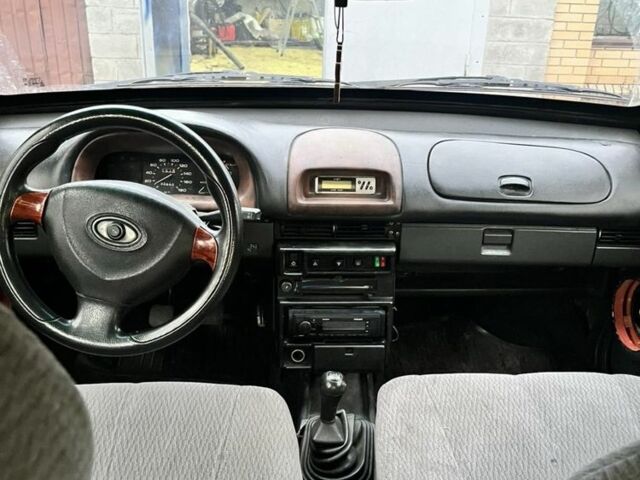 Красный ВАЗ 2109, объемом двигателя 1.5 л и пробегом 200 тыс. км за 953 $, фото 7 на Automoto.ua