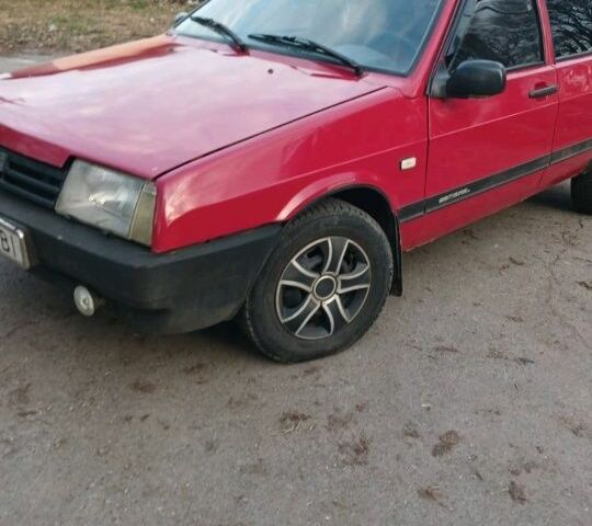 Красный ВАЗ 2109, объемом двигателя 0 л и пробегом 157 тыс. км за 828 $, фото 2 на Automoto.ua
