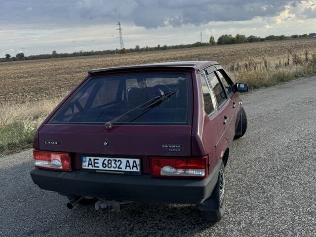 Красный ВАЗ 2109, объемом двигателя 1.5 л и пробегом 396 тыс. км за 1600 $, фото 3 на Automoto.ua