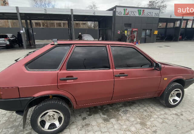 Красный ВАЗ 2109, объемом двигателя 1.5 л и пробегом 30 тыс. км за 1800 $, фото 5 на Automoto.ua