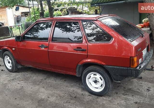 Красный ВАЗ 2109, объемом двигателя 1.5 л и пробегом 186 тыс. км за 1200 $, фото 5 на Automoto.ua