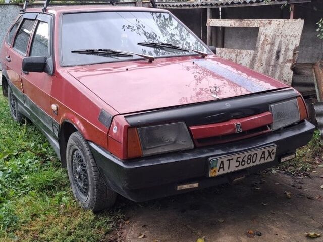 Красный ВАЗ 2109, объемом двигателя 1.5 л и пробегом 200 тыс. км за 499 $, фото 1 на Automoto.ua