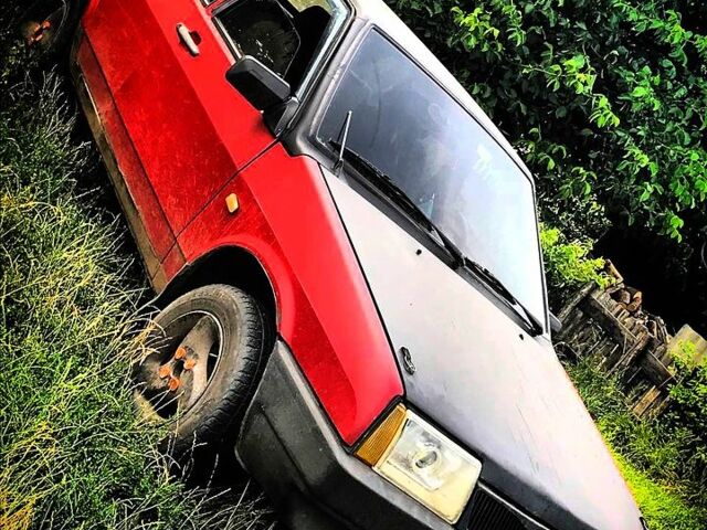 Красный ВАЗ 2109, объемом двигателя 1.5 л и пробегом 0 тыс. км за 700 $, фото 1 на Automoto.ua