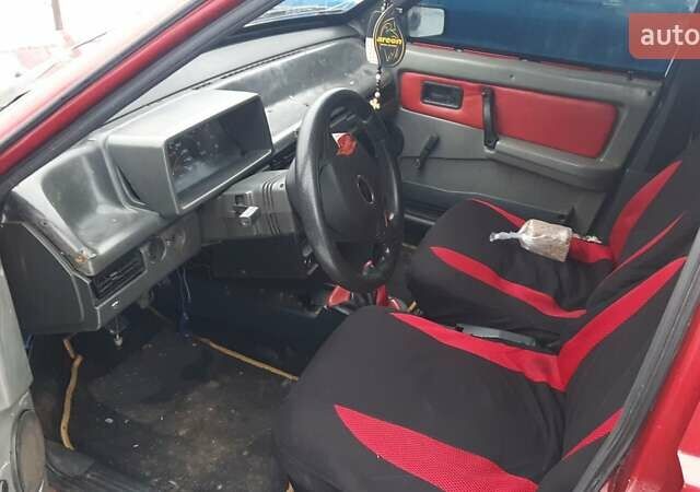 Красный ВАЗ 2109, объемом двигателя 1.5 л и пробегом 186 тыс. км за 1200 $, фото 2 на Automoto.ua