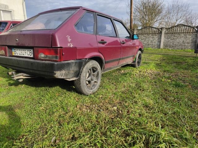 Червоний ВАЗ 2109, об'ємом двигуна 1.5 л та пробігом 100 тис. км за 1350 $, фото 3 на Automoto.ua