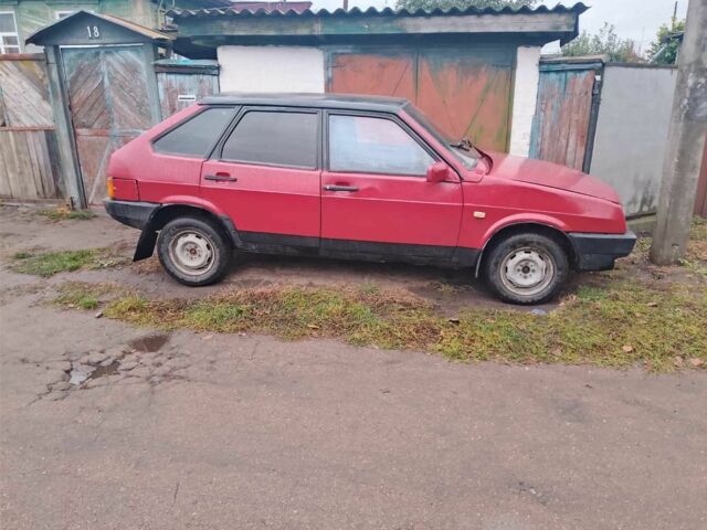 Красный ВАЗ 2109, объемом двигателя 2 л и пробегом 150 тыс. км за 501 $, фото 1 на Automoto.ua