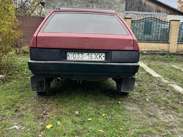 Красный ВАЗ 2109, объемом двигателя 1.5 л и пробегом 200 тыс. км за 953 $, фото 3 на Automoto.ua