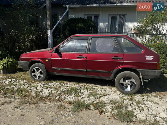 Красный ВАЗ 2109, объемом двигателя 1.5 л и пробегом 273 тыс. км за 1300 $, фото 2 на Automoto.ua