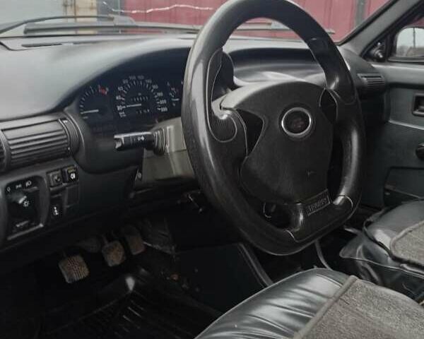 Красный ВАЗ 2109, объемом двигателя 1.5 л и пробегом 250 тыс. км за 1500 $, фото 4 на Automoto.ua