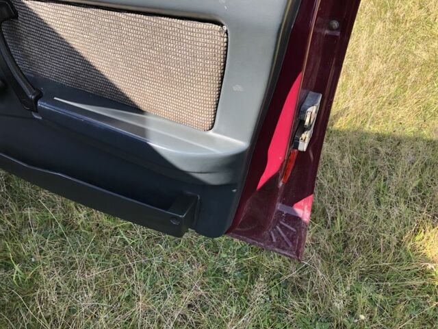 ВАЗ 2109 1996 в Владимирце на Automoto.ua Красный ВАЗ 2109, объемом двигателя 1.5 л и пробегом 77 тыс. км за 1250 $, фото 16 на Automoto.ua