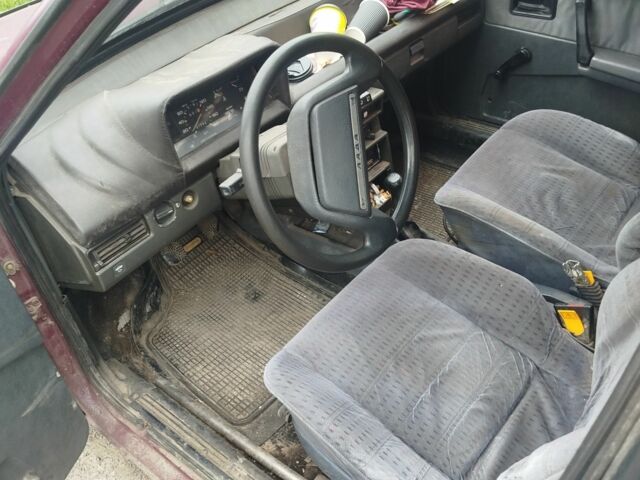 Червоний ВАЗ 2109, об'ємом двигуна 1.5 л та пробігом 400 тис. км за 1100 $, фото 7 на Automoto.ua