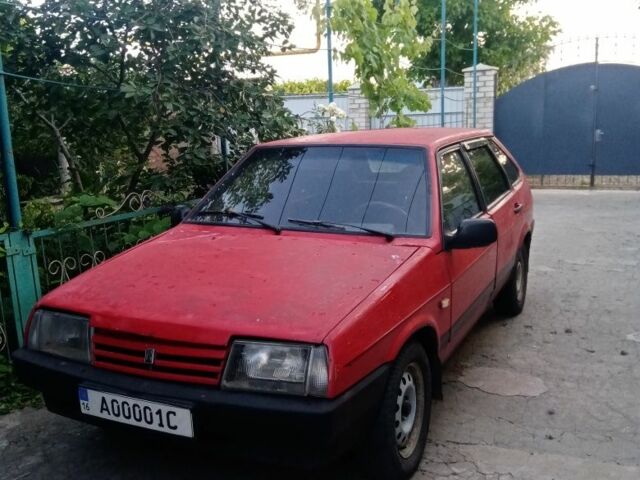 Красный ВАЗ 2109, объемом двигателя 0 л и пробегом 182 тыс. км за 700 $, фото 1 на Automoto.ua
