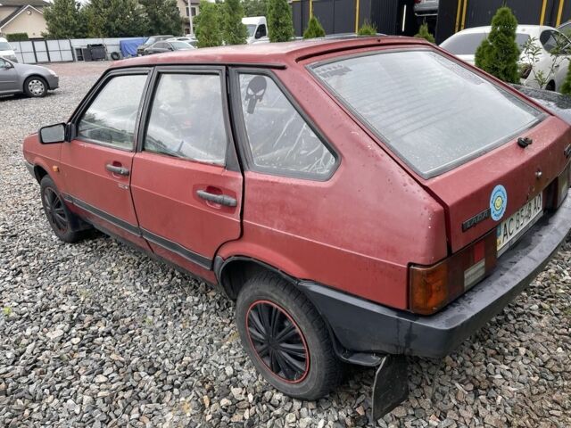 Красный ВАЗ 2109, объемом двигателя 1.5 л и пробегом 123 тыс. км за 450 $, фото 3 на Automoto.ua