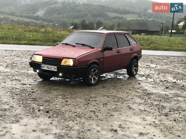 Красный ВАЗ 2109, объемом двигателя 1.5 л и пробегом 325 тыс. км за 800 $, фото 2 на Automoto.ua