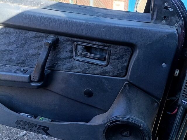 Красный ВАЗ 2109, объемом двигателя 1.5 л и пробегом 0 тыс. км за 1220 $, фото 5 на Automoto.ua