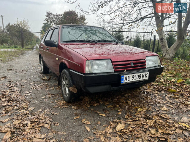 Красный ВАЗ 2109, объемом двигателя 1.5 л и пробегом 109 тыс. км за 2550 $, фото 4 на Automoto.ua