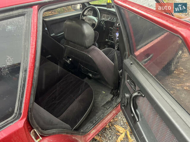 Красный ВАЗ 2109, объемом двигателя 1.5 л и пробегом 109 тыс. км за 2550 $, фото 16 на Automoto.ua