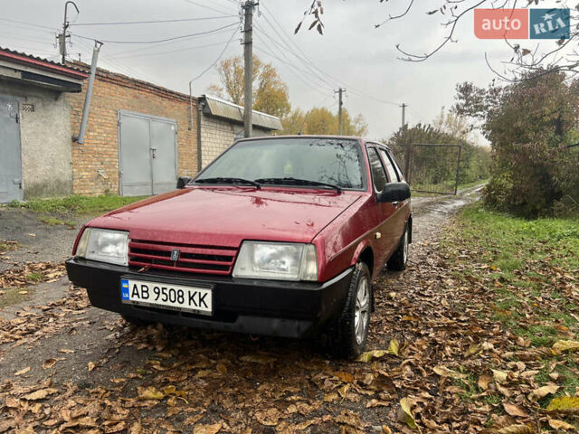 Красный ВАЗ 2109, объемом двигателя 1.5 л и пробегом 109 тыс. км за 2550 $, фото 1 на Automoto.ua