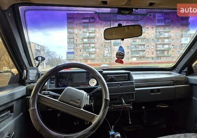 Красный ВАЗ 2109, объемом двигателя 1.5 л и пробегом 173 тыс. км за 950 $, фото 7 на Automoto.ua