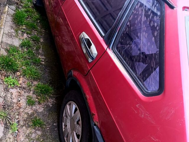 Красный ВАЗ 2109, объемом двигателя 1.5 л и пробегом 0 тыс. км за 700 $, фото 1 на Automoto.ua