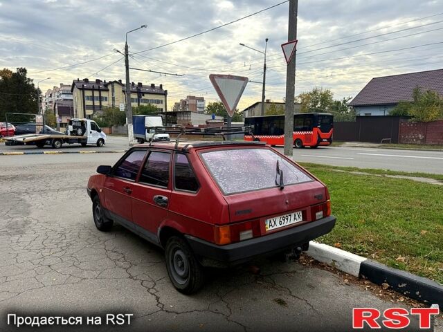 ВАЗ 2109 1997 в Харькове на Automoto.ua Красный ВАЗ 2109, объемом двигателя 1.5 л и пробегом 150 тыс. км за 850 $, фото 3 на Automoto.ua