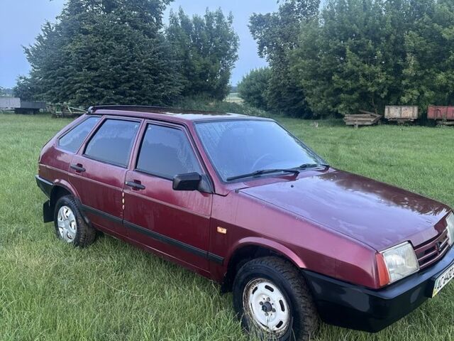 Красный ВАЗ 2109, объемом двигателя 1.5 л и пробегом 83 тыс. км за 1100 $, фото 1 на Automoto.ua