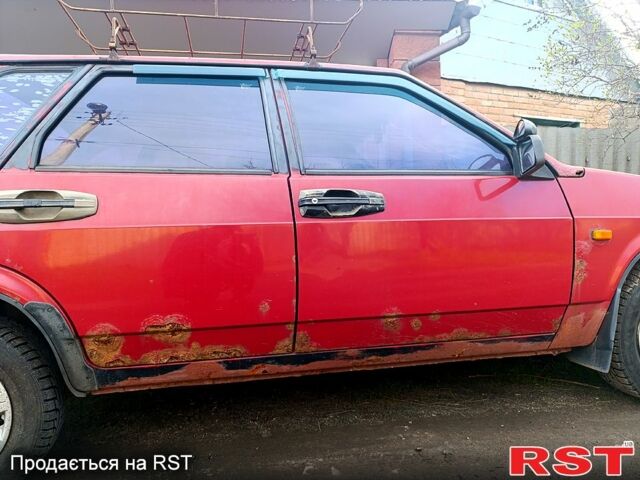 Красный ВАЗ 2109, объемом двигателя 1.5 л и пробегом 0 тыс. км за 700 $, фото 2 на Automoto.ua