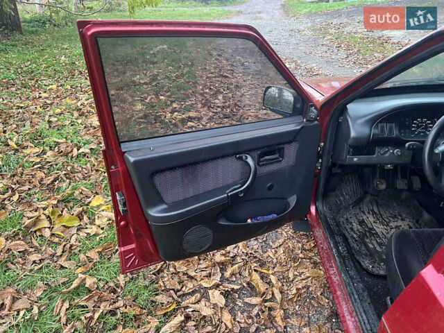 Красный ВАЗ 2109, объемом двигателя 1.5 л и пробегом 109 тыс. км за 2550 $, фото 13 на Automoto.ua