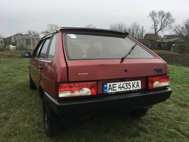 Червоний ВАЗ 2109, об'ємом двигуна 1.5 л та пробігом 93 тис. км за 1157 $, фото 3 на Automoto.ua